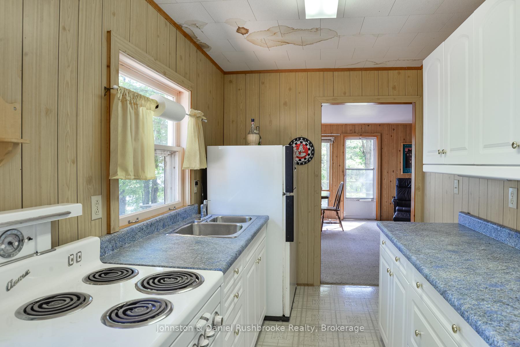 Photo 22 of 1116 Tryon Drive, Gravenhurst, Morrison — HOMEH