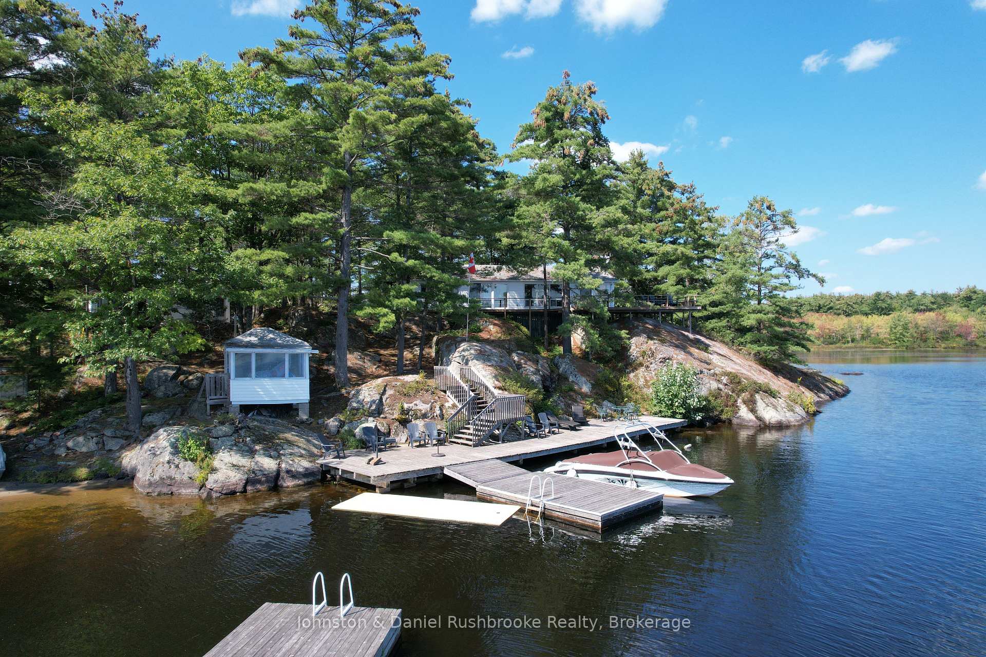 Photo 28 of 1116 Tryon Drive, Gravenhurst, Morrison — HOMEH