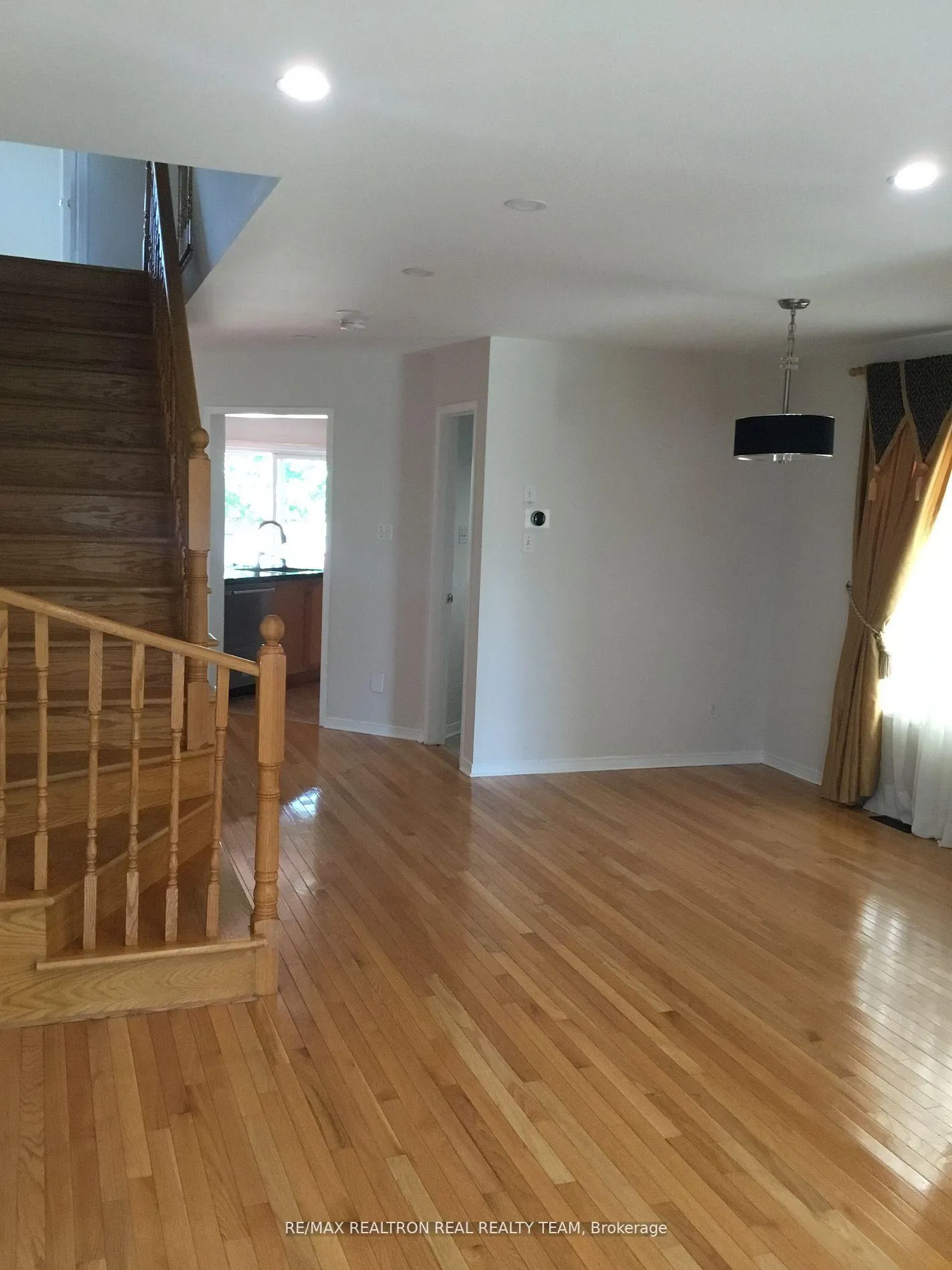 Photo 6 of 240 Fred Mclaren Boulevard, Markham, Wismer — HOMEH