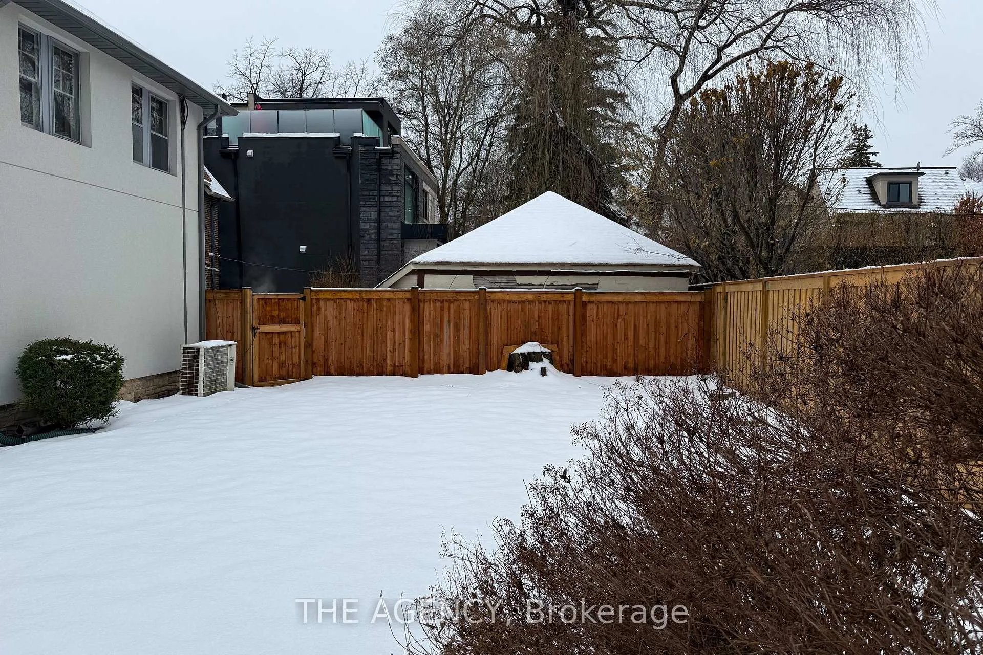 Photo 31 of 44 Elderwood Drive, Toronto, Forest Hill South — HOMEH