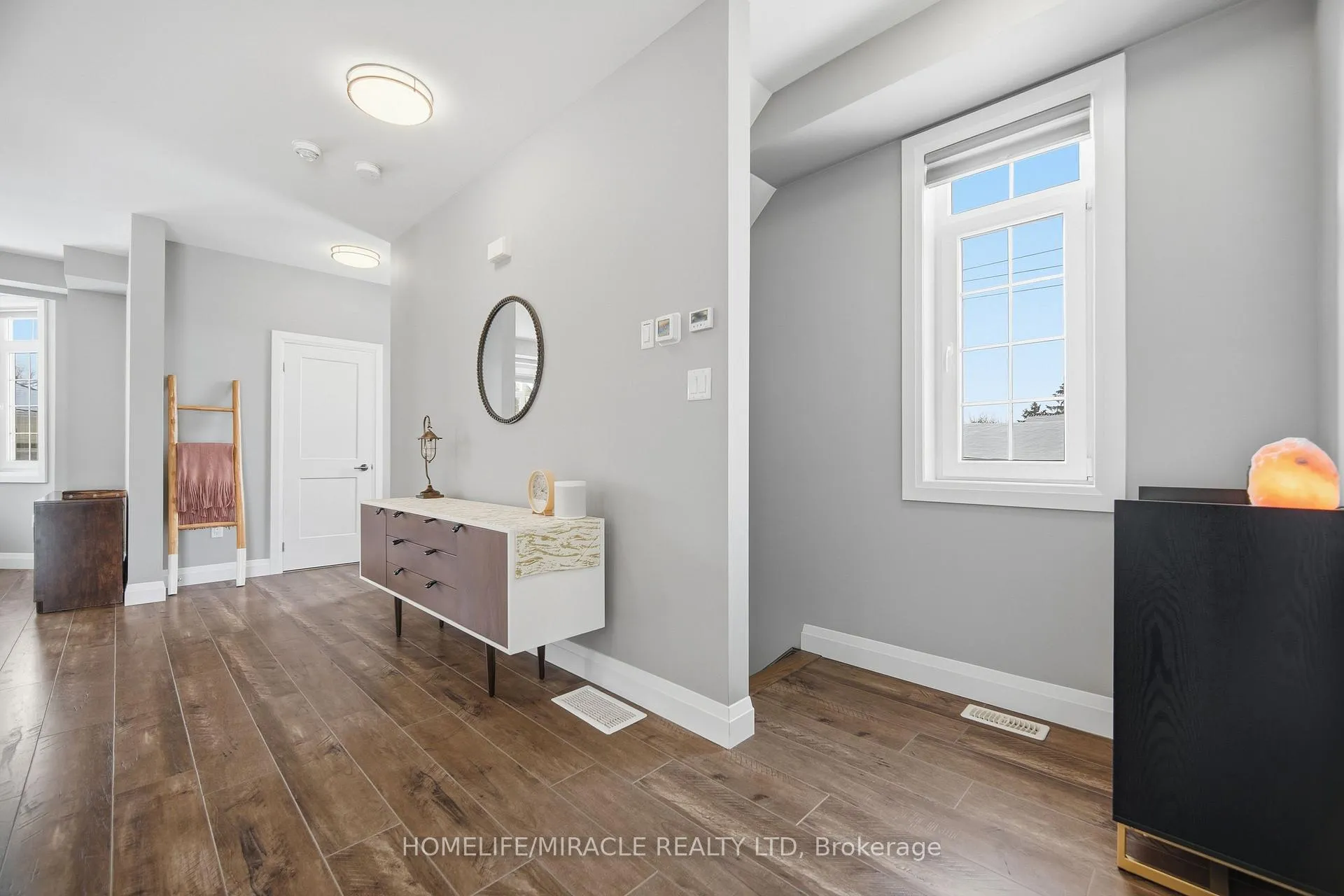 Photo 11 of 180 Benton Street, Kitchener — HOMEH