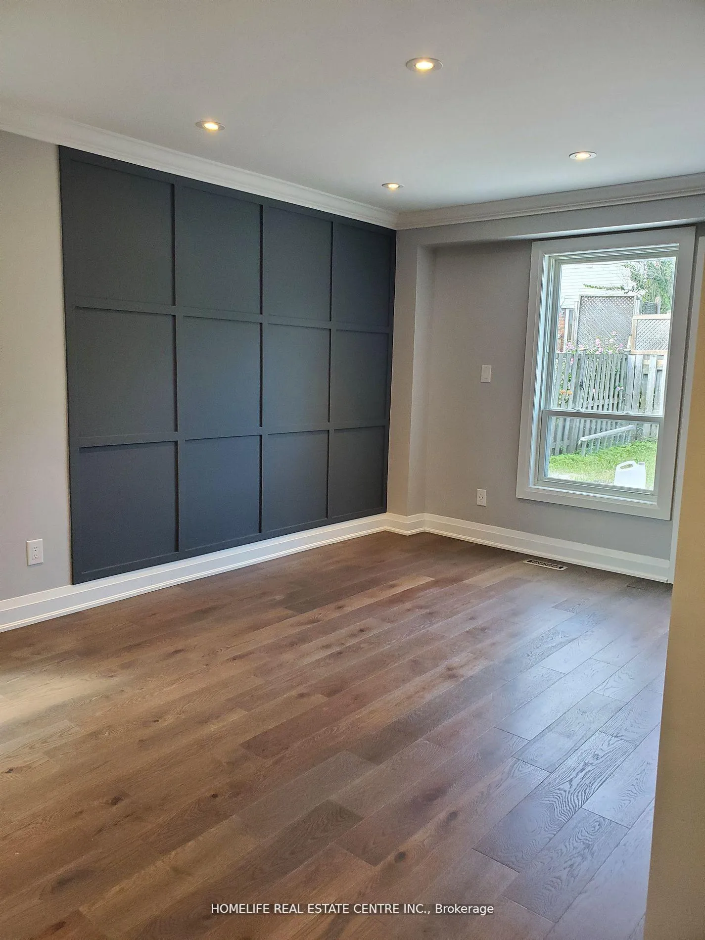 Photo 8 of 588 Stone Street, Oshawa, Lakeview — HOMEH