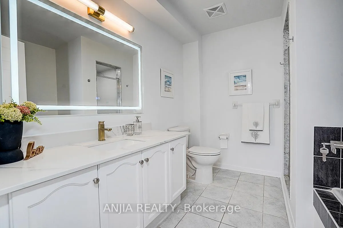 Photo 20 of Unit 5, 16 St Moritz Way, Markham, Unionville — HOMEH