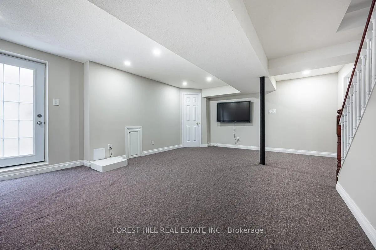 Photo 8 of Unit Bsmt, 16 Willcocks Crescent, Ajax, Central — HOMEH