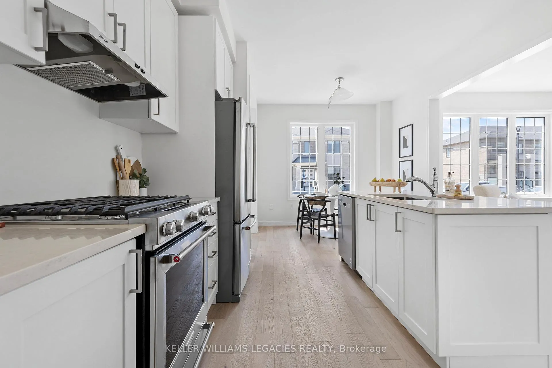 Photo 8 of 3266 Turnstone Boulevard, Pickering, Rural Pickering — HOMEH