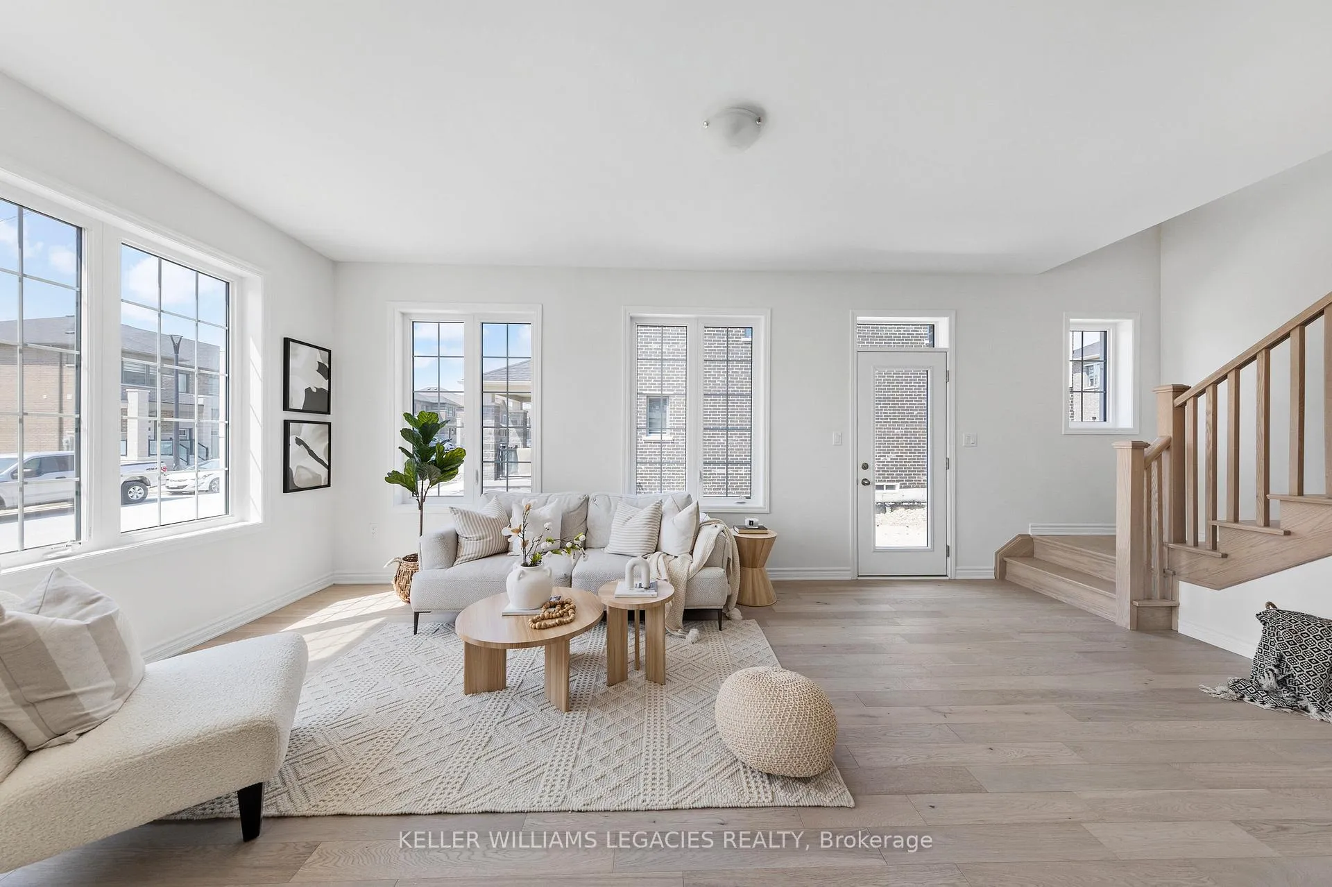 Photo 13 of 3266 Turnstone Boulevard, Pickering, Rural Pickering — HOMEH