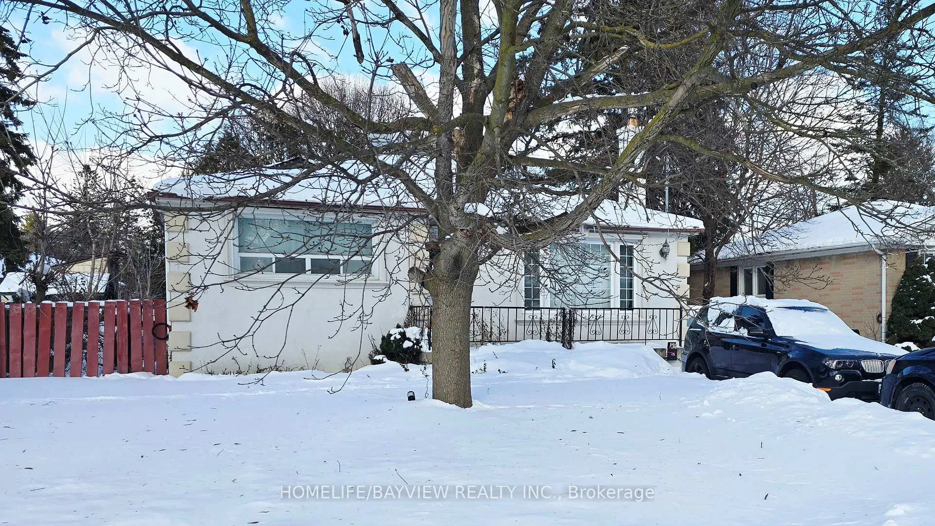 Front of Unit BASEMENT, 45 Cartier Crescent