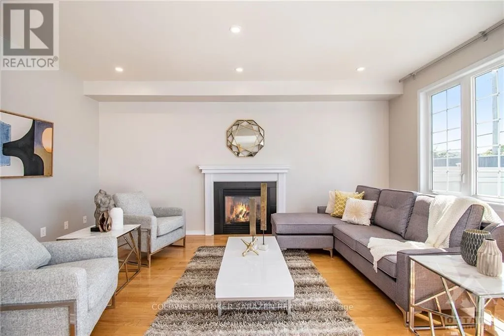 Photo 10 of 208 Kinloch Court, Ottawa, Barrhaven - Stonebridge — HOMEH