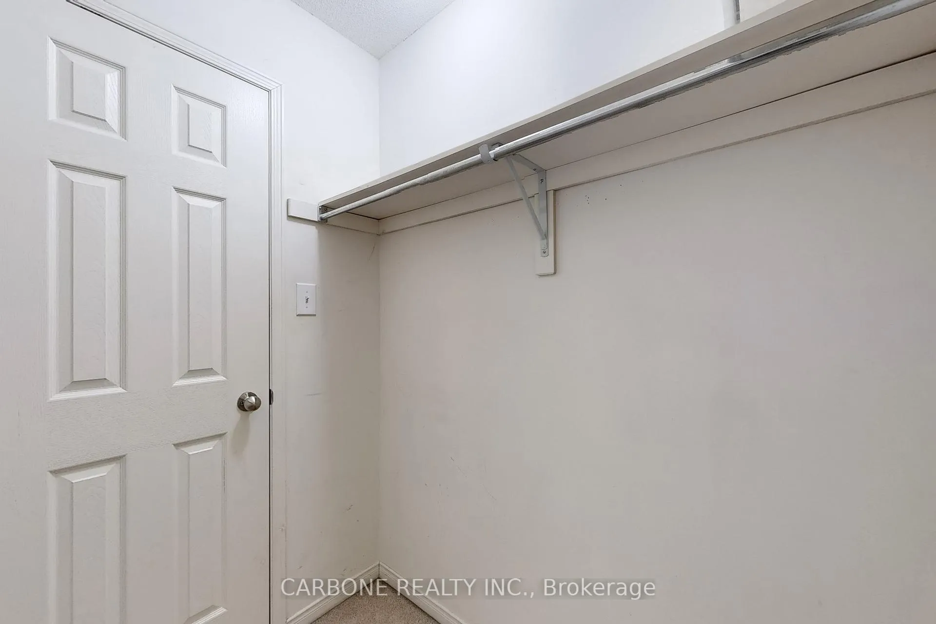 Photo 18 of 35 Silvester Street, Ajax, Central East — HOMEH