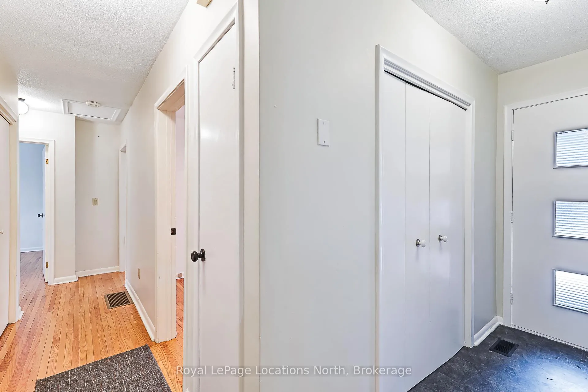 Photo 10 of 25 Margaret Street, Meaford — HOMEH