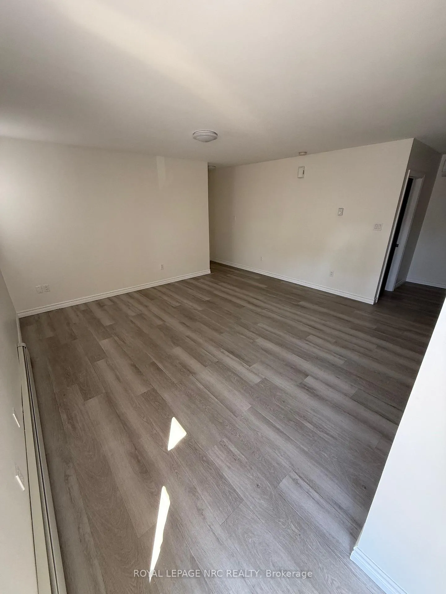 Photo 2 of Unit 5, 72 Hartzel Road, St. Catharines, Secord Woods — HOMEH
