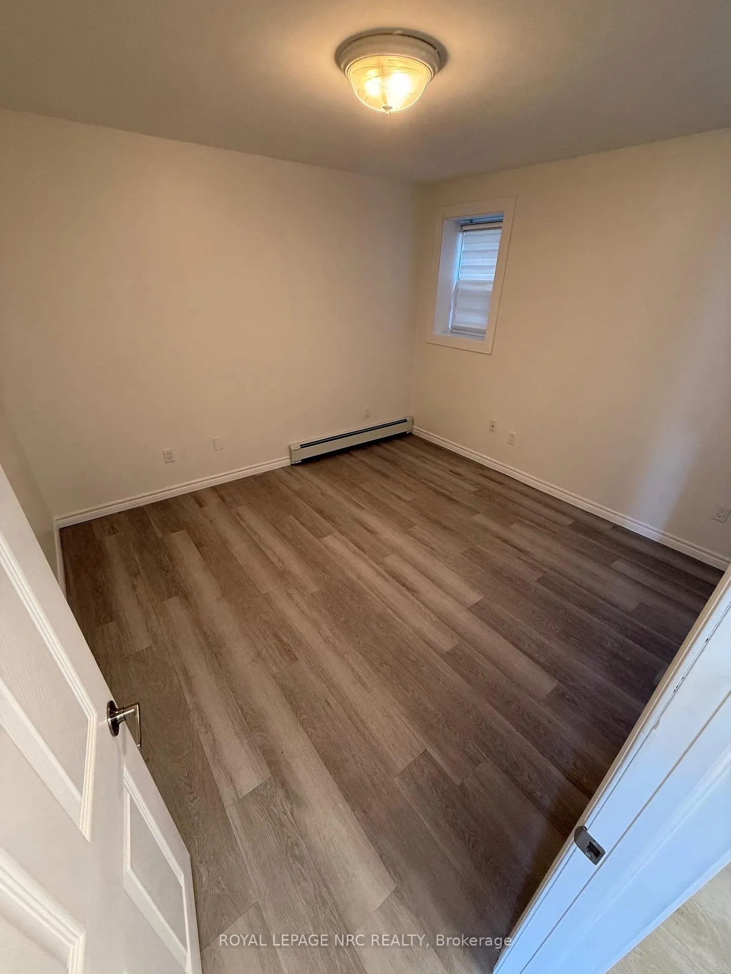 Photo 5 of Unit 5, 72 Hartzel Road, St. Catharines, Secord Woods — HOMEH