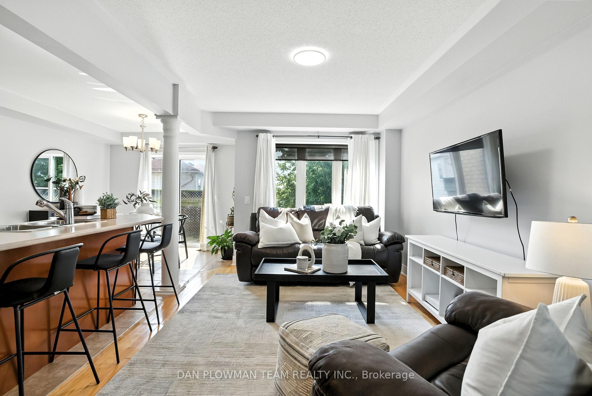 Photo 7 of 76 Kersey Crescent, Clarington, Courtice — HOMEH