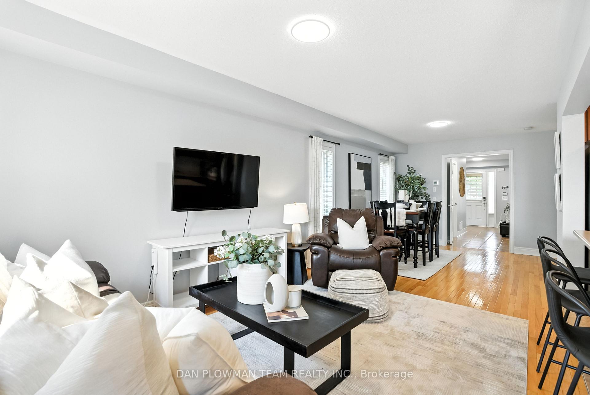 Photo 8 of 76 Kersey Crescent, Clarington, Courtice — HOMEH