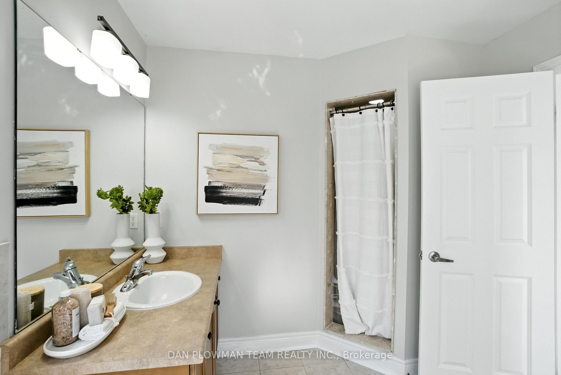 Photo 22 of 76 Kersey Crescent, Clarington, Courtice — HOMEH