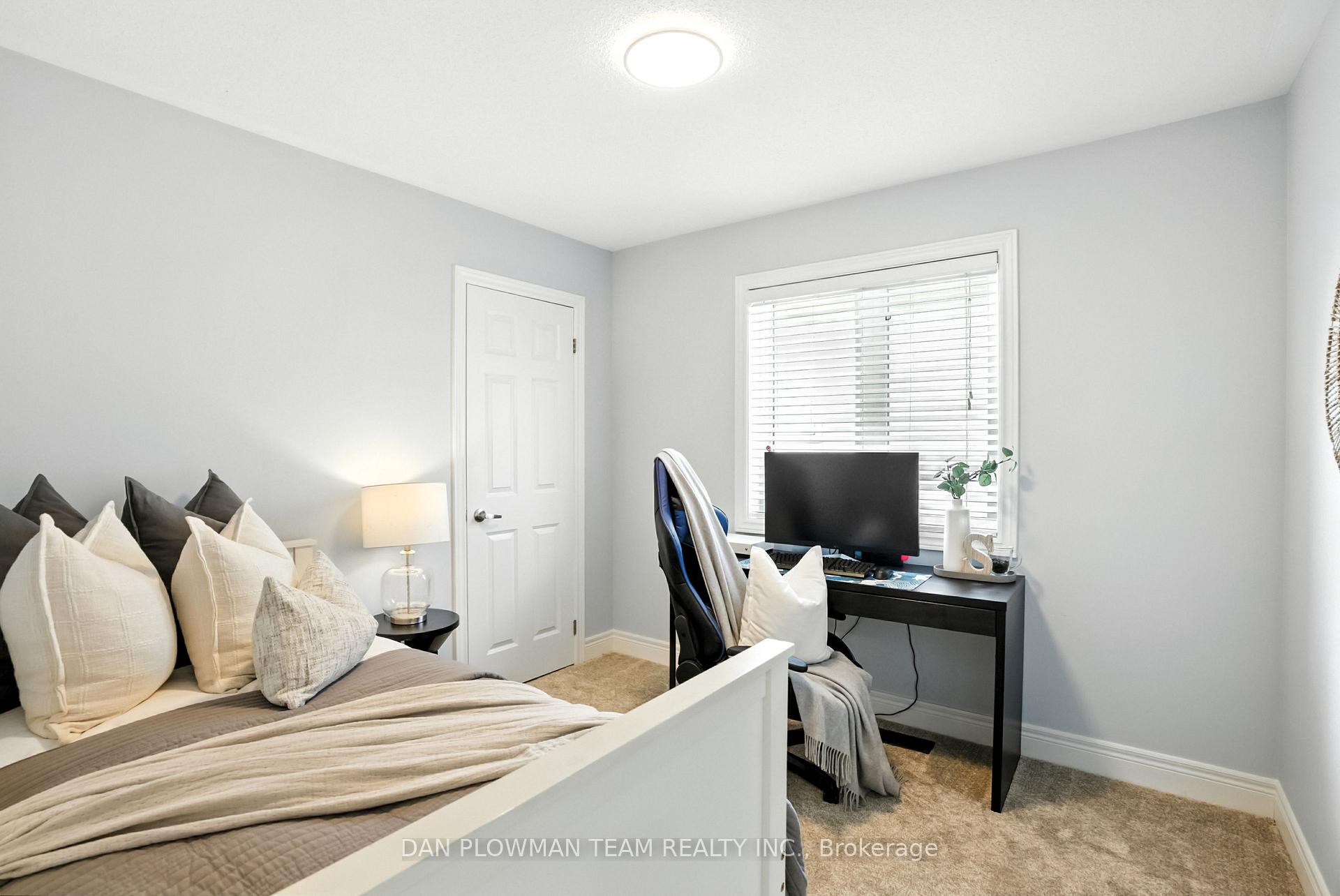Photo 23 of 76 Kersey Crescent, Clarington, Courtice — HOMEH