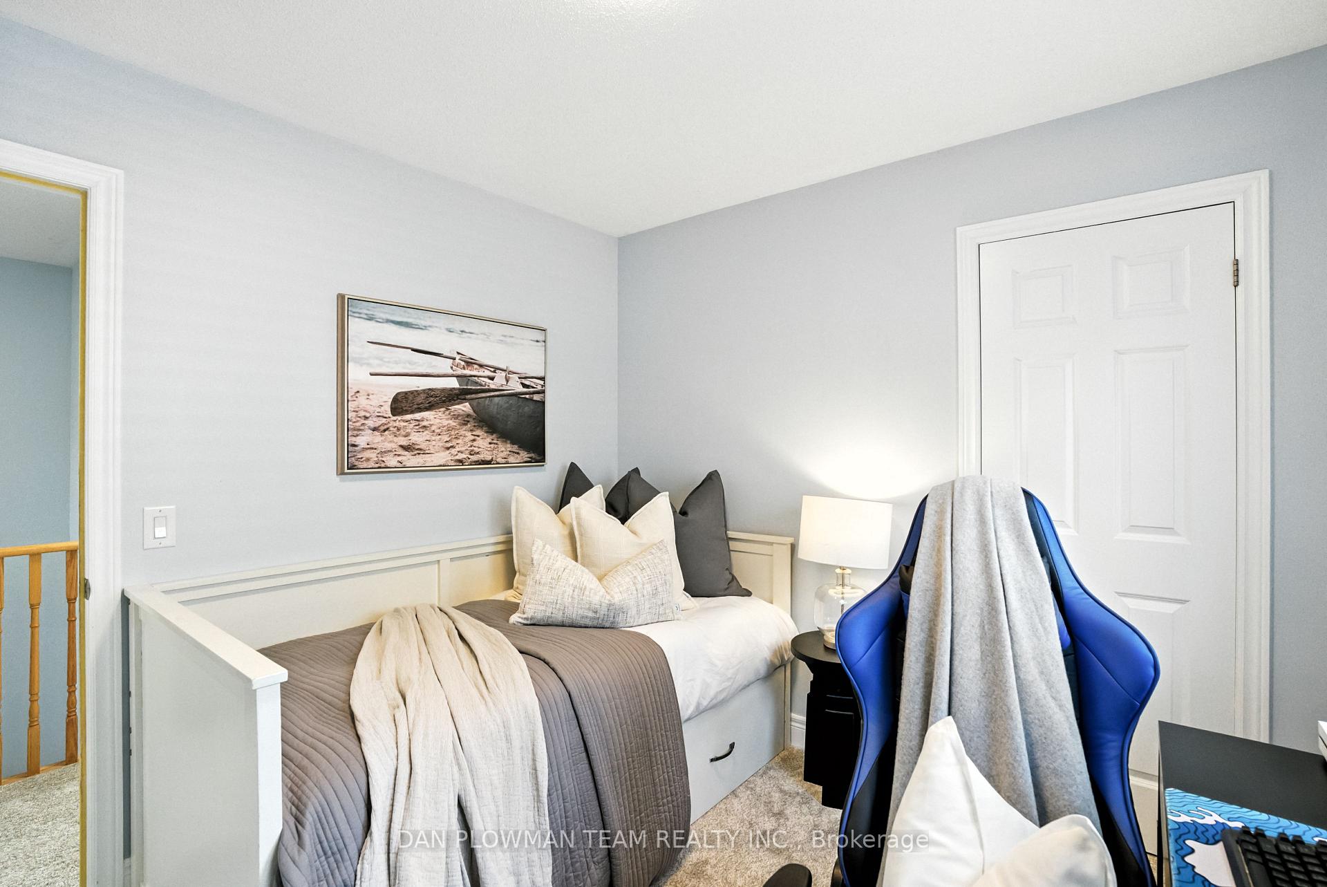 Photo 24 of 76 Kersey Crescent, Clarington, Courtice — HOMEH