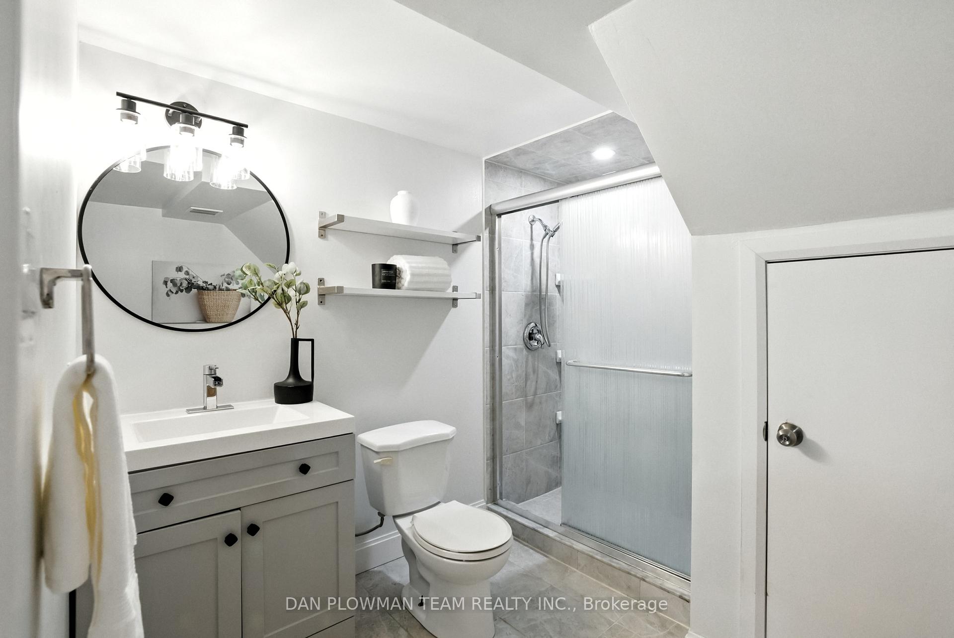 Photo 41 of 76 Kersey Crescent, Clarington, Courtice — HOMEH