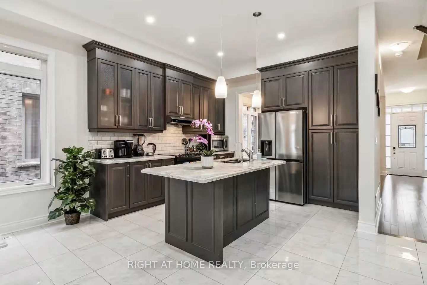 Photo 15 of 244 Paradelle Drive, Richmond Hill, Oak Ridges Lake Wilcox — HOMEH