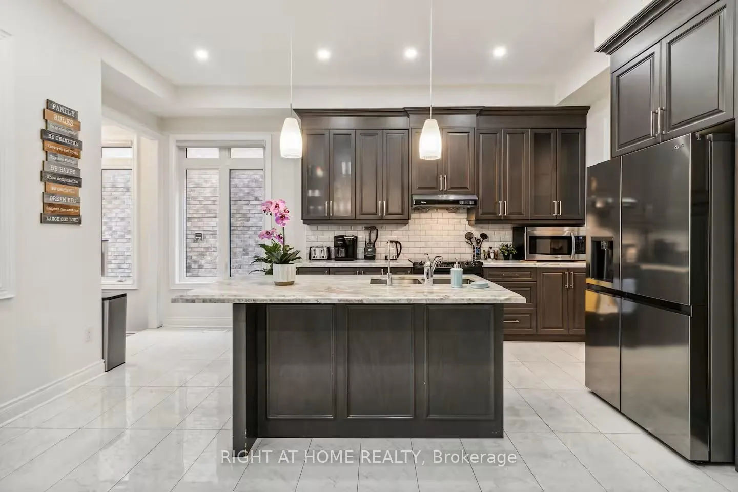 Photo 18 of 244 Paradelle Drive, Richmond Hill, Oak Ridges Lake Wilcox — HOMEH