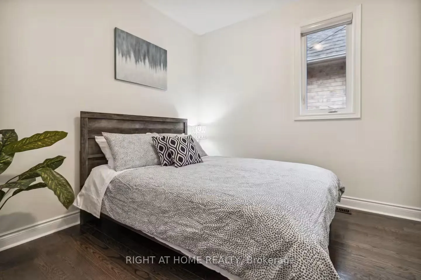 Photo 31 of 244 Paradelle Drive, Richmond Hill, Oak Ridges Lake Wilcox — HOMEH