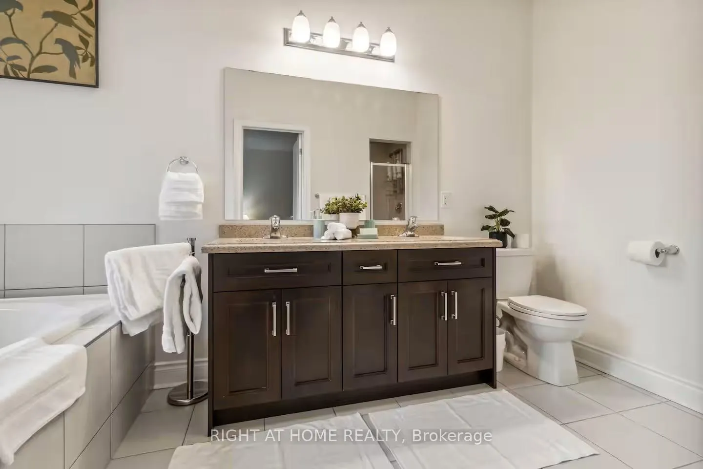 Photo 35 of 244 Paradelle Drive, Richmond Hill, Oak Ridges Lake Wilcox — HOMEH