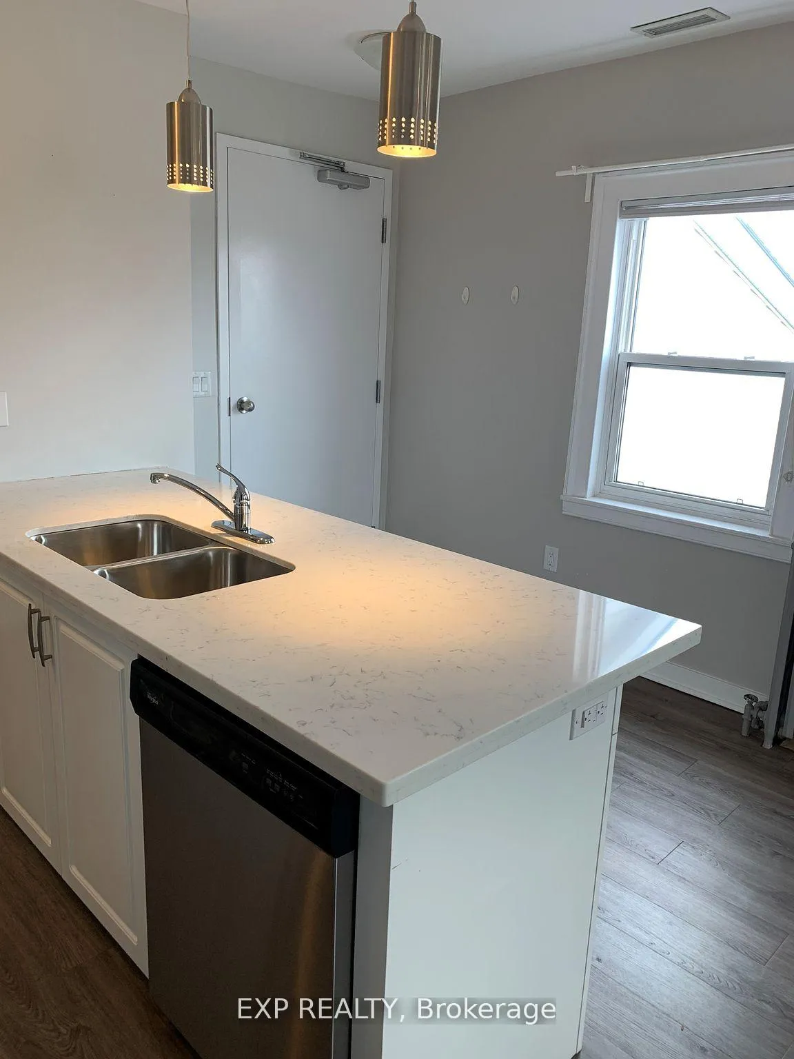 Photo 7 of Unit 1, 22 Main Street, Grimsby, Grimsby East — HOMEH