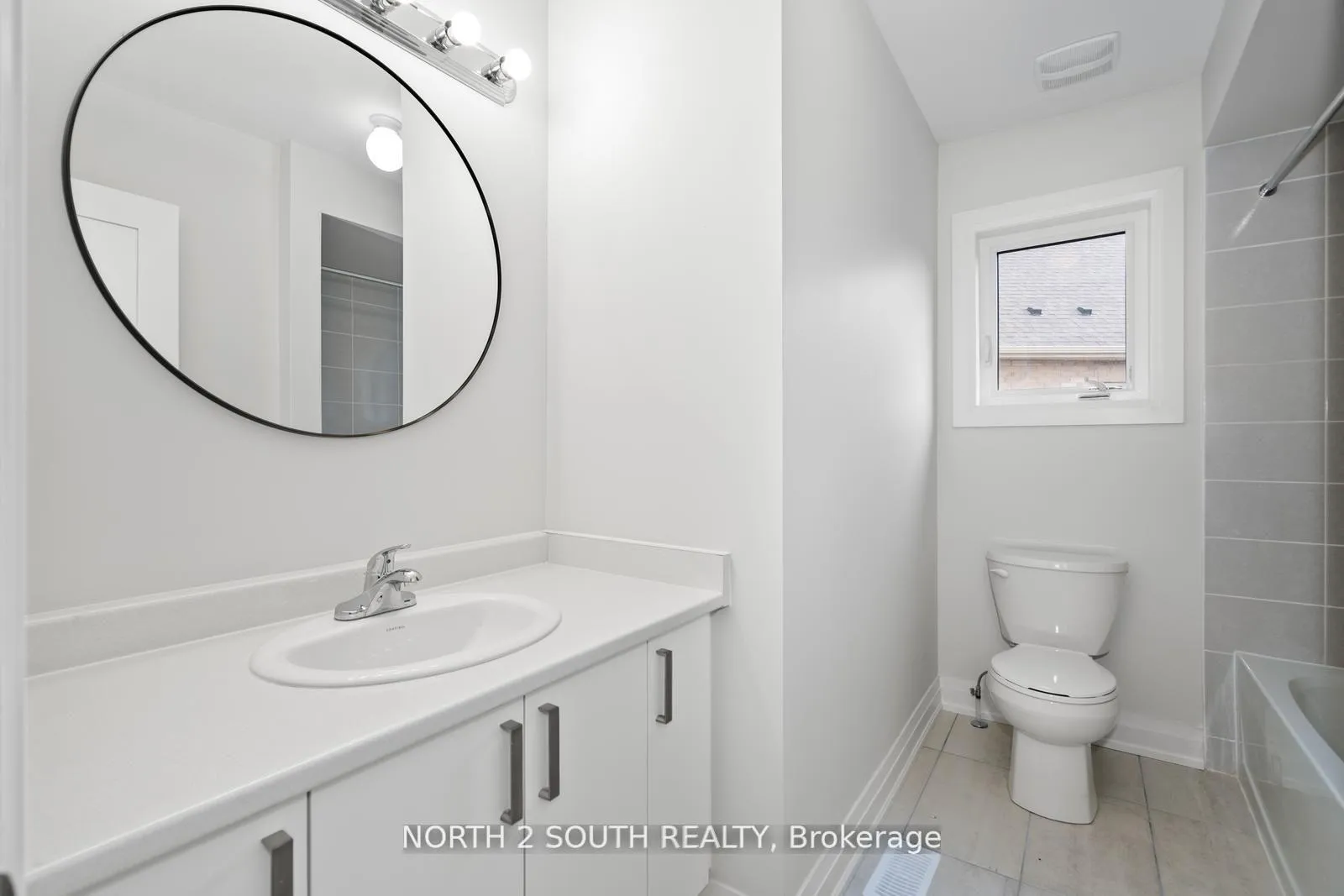 Photo 23 of 5 Virro Court, Vaughan, West Woodbridge — HOMEH