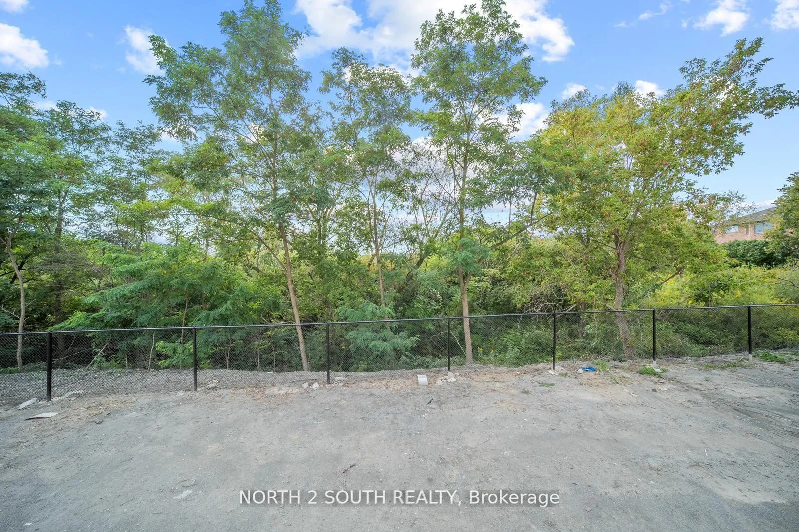 Photo 27 of 5 Virro Court, Vaughan, West Woodbridge — HOMEH