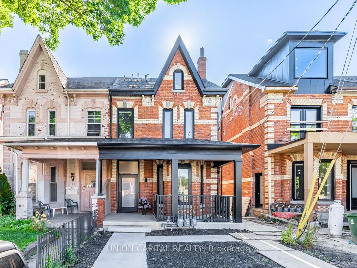 Front of Unit 3, 156 Dovercourt Road