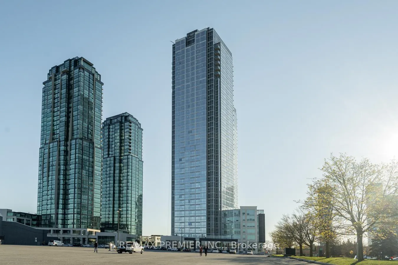 Photo 2 of Unit 3606, 2916 Highway 7, Vaughan, Concord — HOMEH