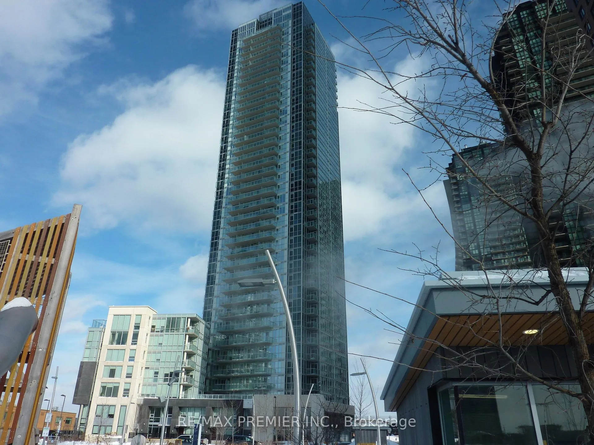 Photo 3 of Unit 3606, 2916 Highway 7, Vaughan, Concord — HOMEH
