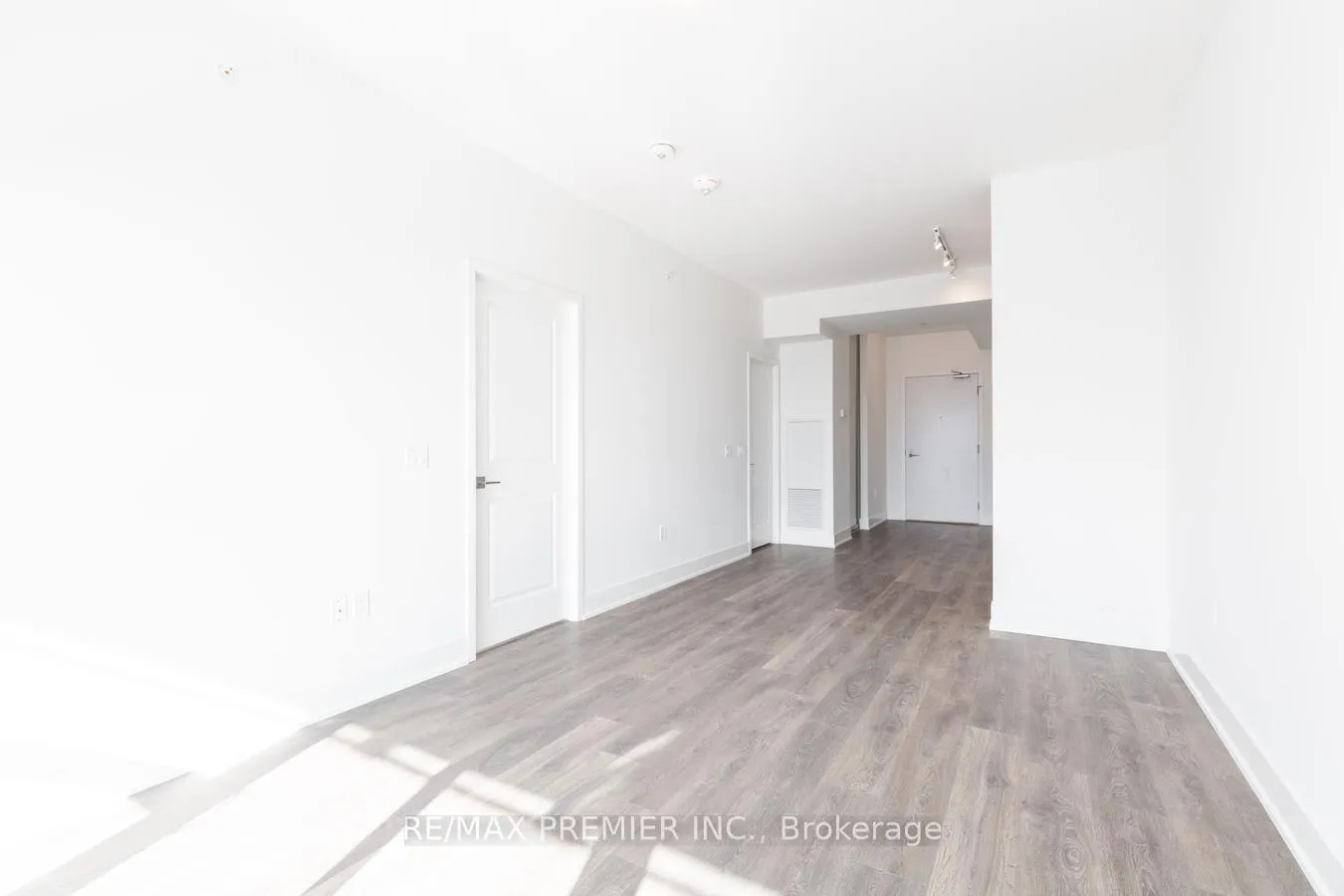Photo 17 of Unit 3606, 2916 Highway 7, Vaughan, Concord — HOMEH
