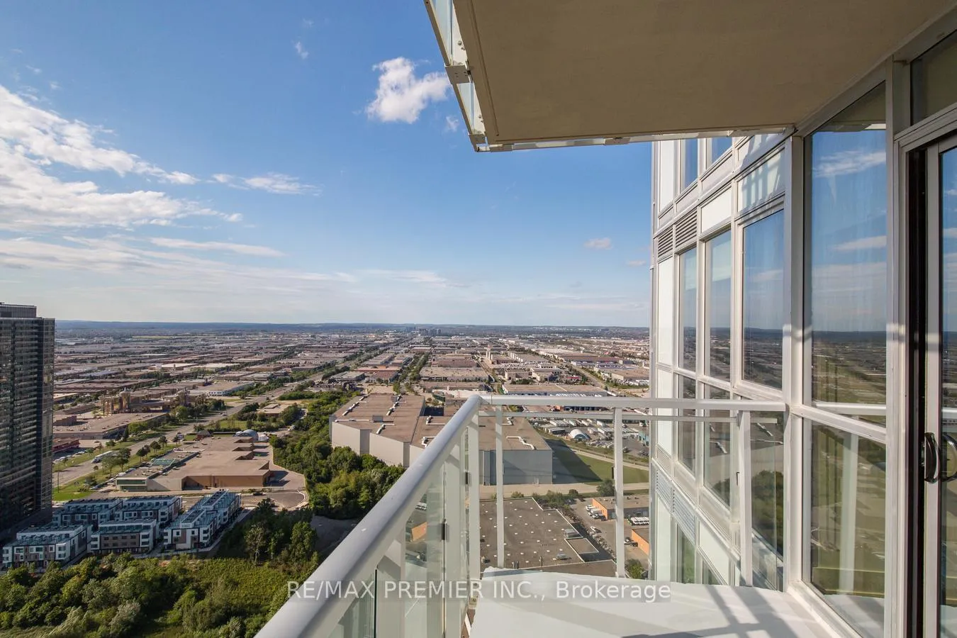 Photo 26 of Unit 3606, 2916 Highway 7, Vaughan, Concord — HOMEH