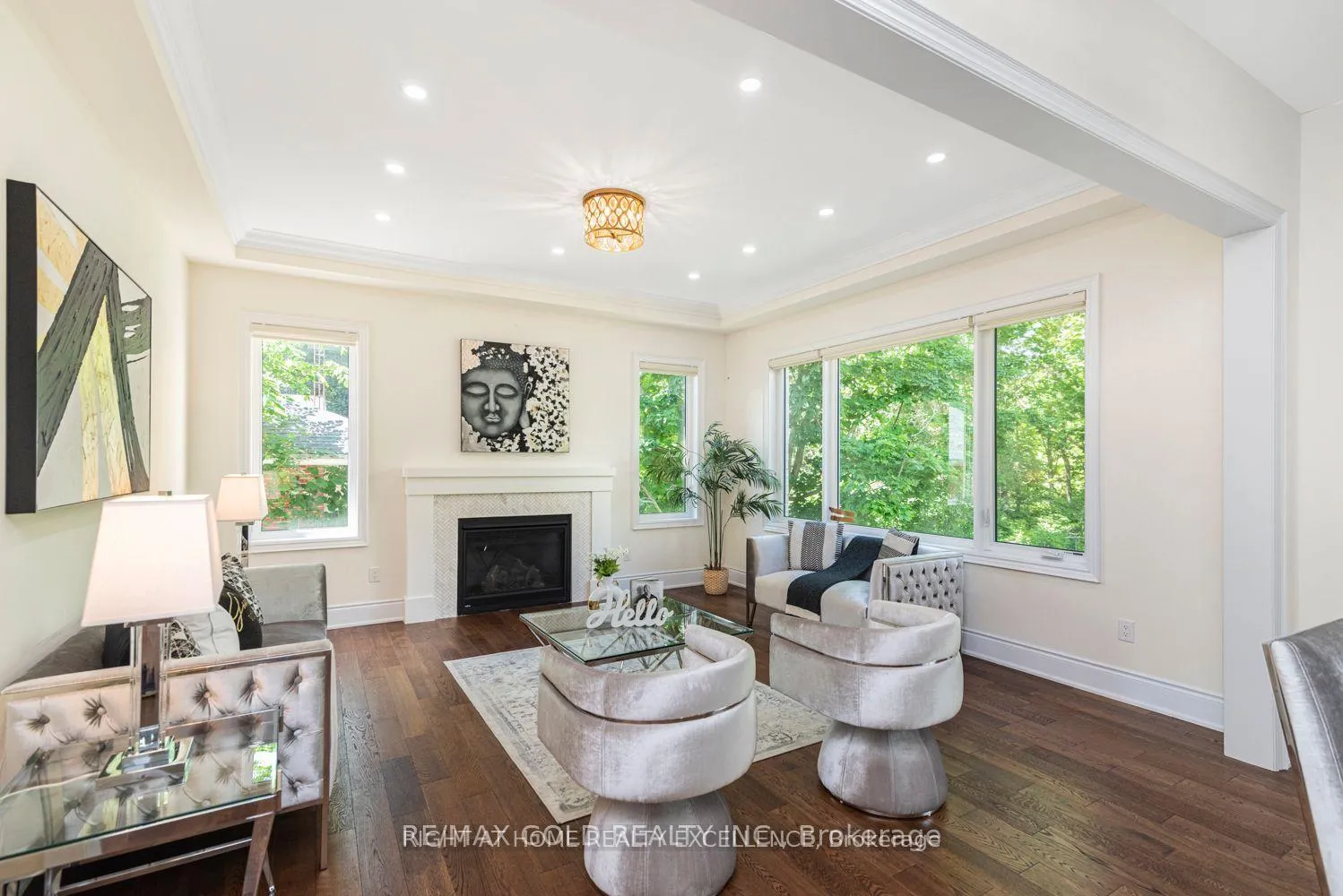 Photo 4 of 309 Parkside Drive, Hamilton, Rural Flamborough — HOMEH