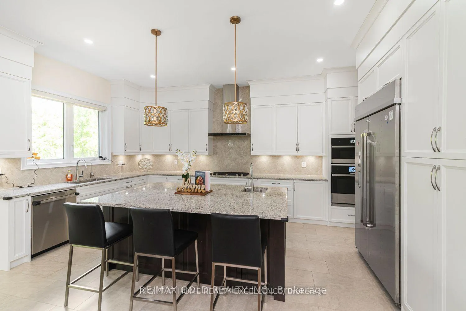 Photo 12 of 309 Parkside Drive, Hamilton, Rural Flamborough — HOMEH