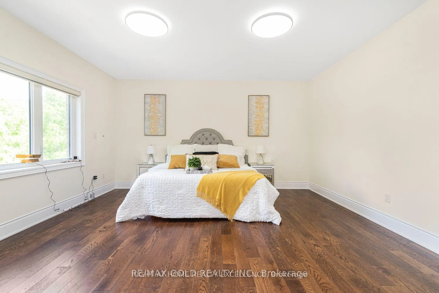 Photo 17 of 309 Parkside Drive, Hamilton, Rural Flamborough — HOMEH