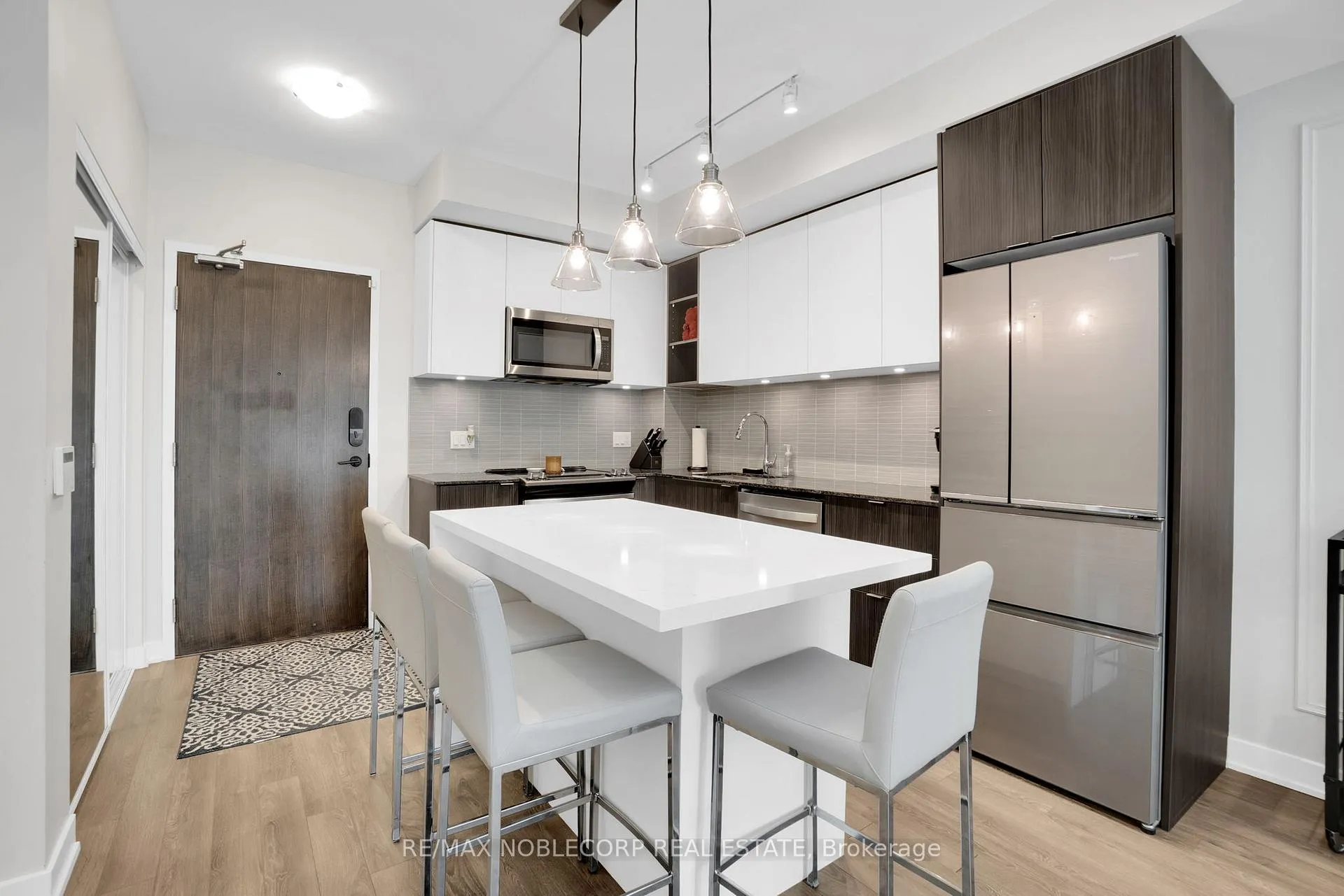 Photo 10 of Unit 731, 100 Eagle Rock Way, Vaughan, Rural Vaughan — HOMEH