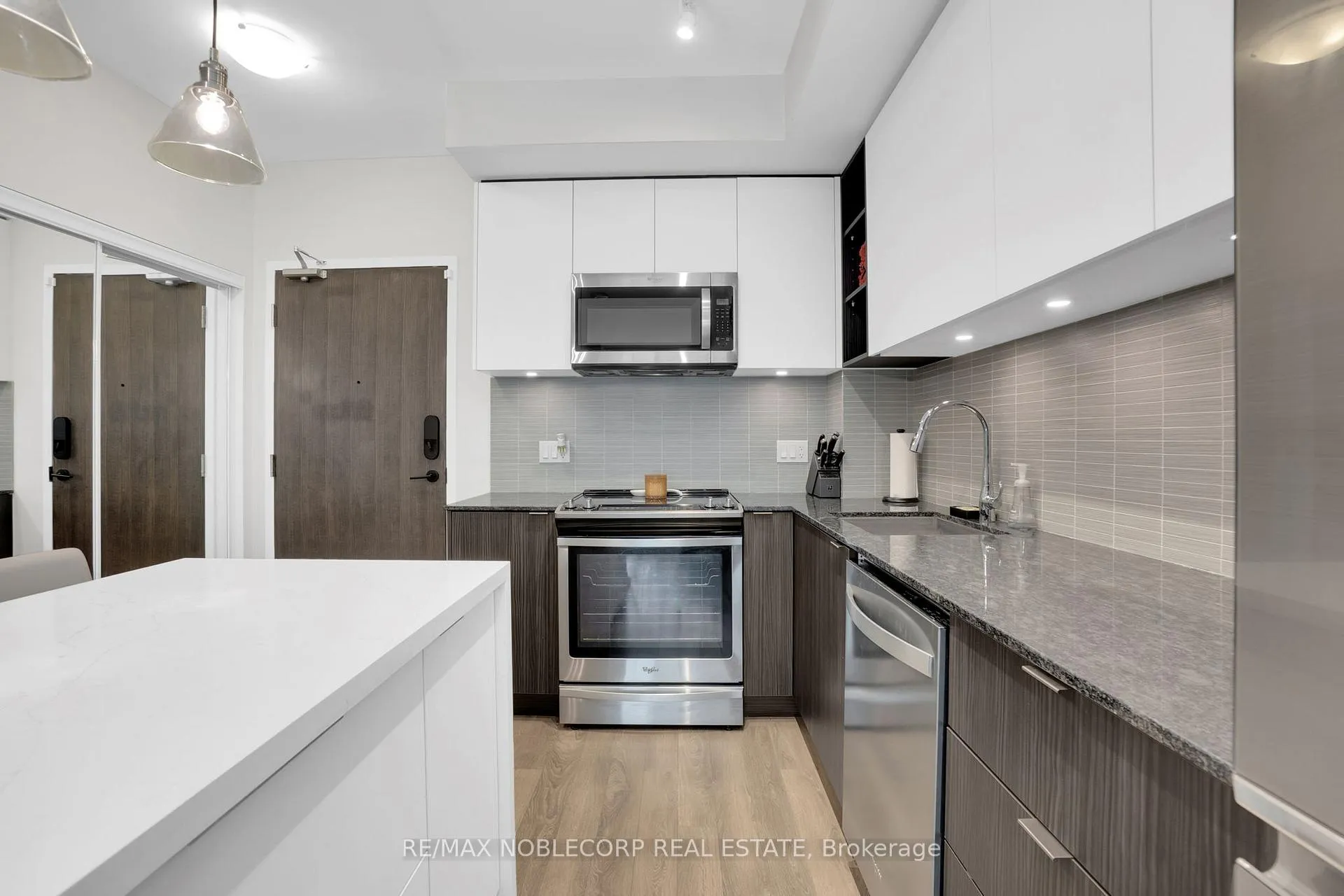 Photo 11 of Unit 731, 100 Eagle Rock Way, Vaughan, Rural Vaughan — HOMEH
