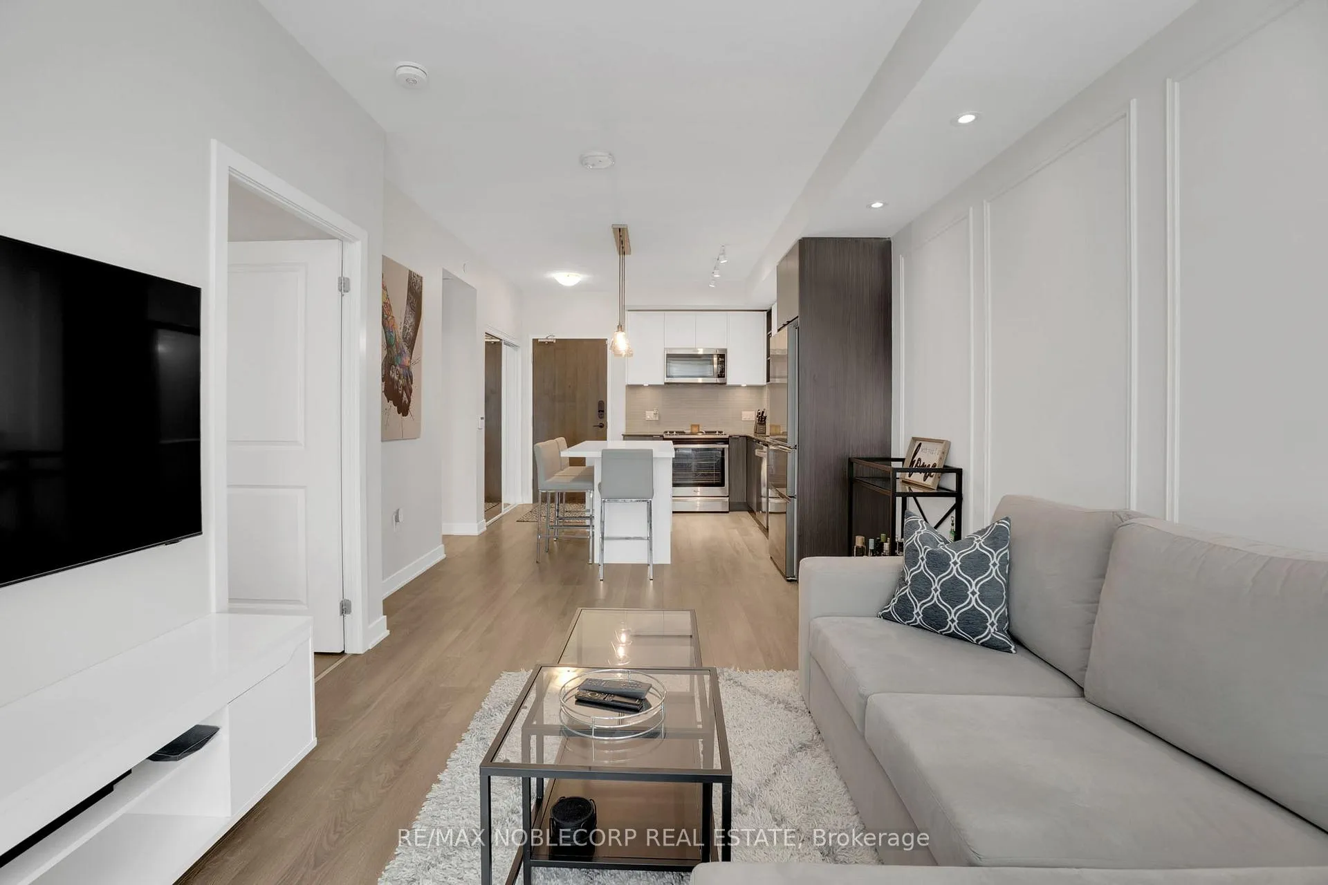 Photo 15 of Unit 731, 100 Eagle Rock Way, Vaughan, Rural Vaughan — HOMEH