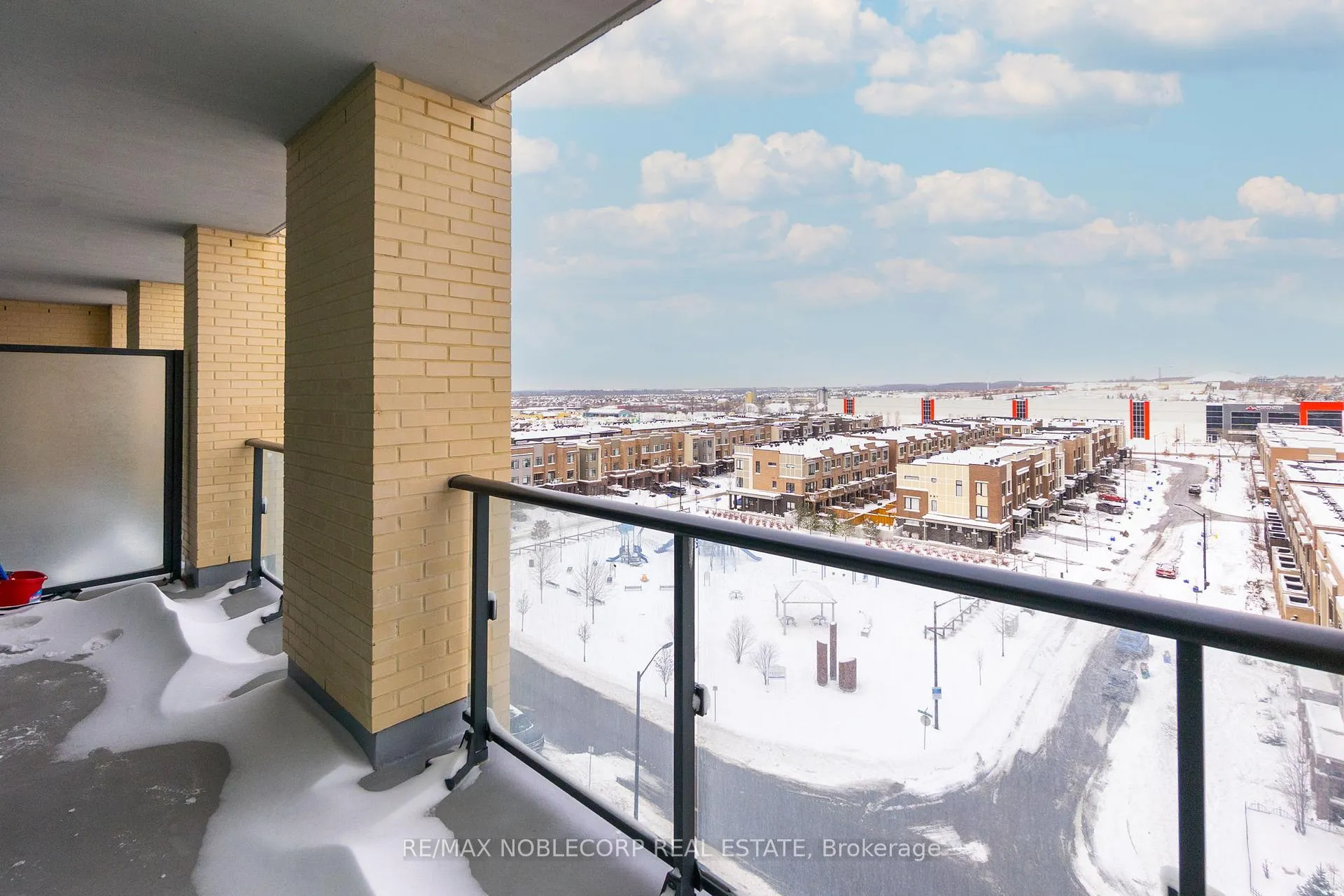 Photo 22 of Unit 731, 100 Eagle Rock Way, Vaughan, Rural Vaughan — HOMEH