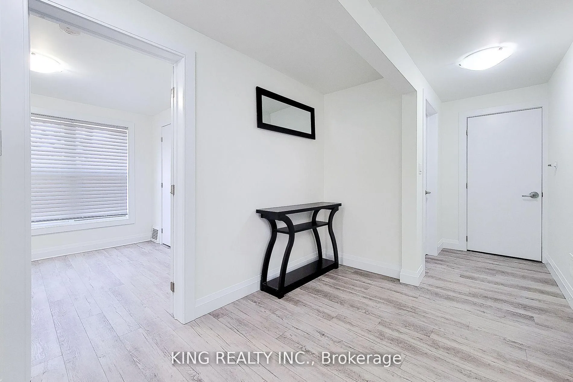 Photo 8 of 4464 Ellis Street, Niagara Falls, Downtown — HOMEH