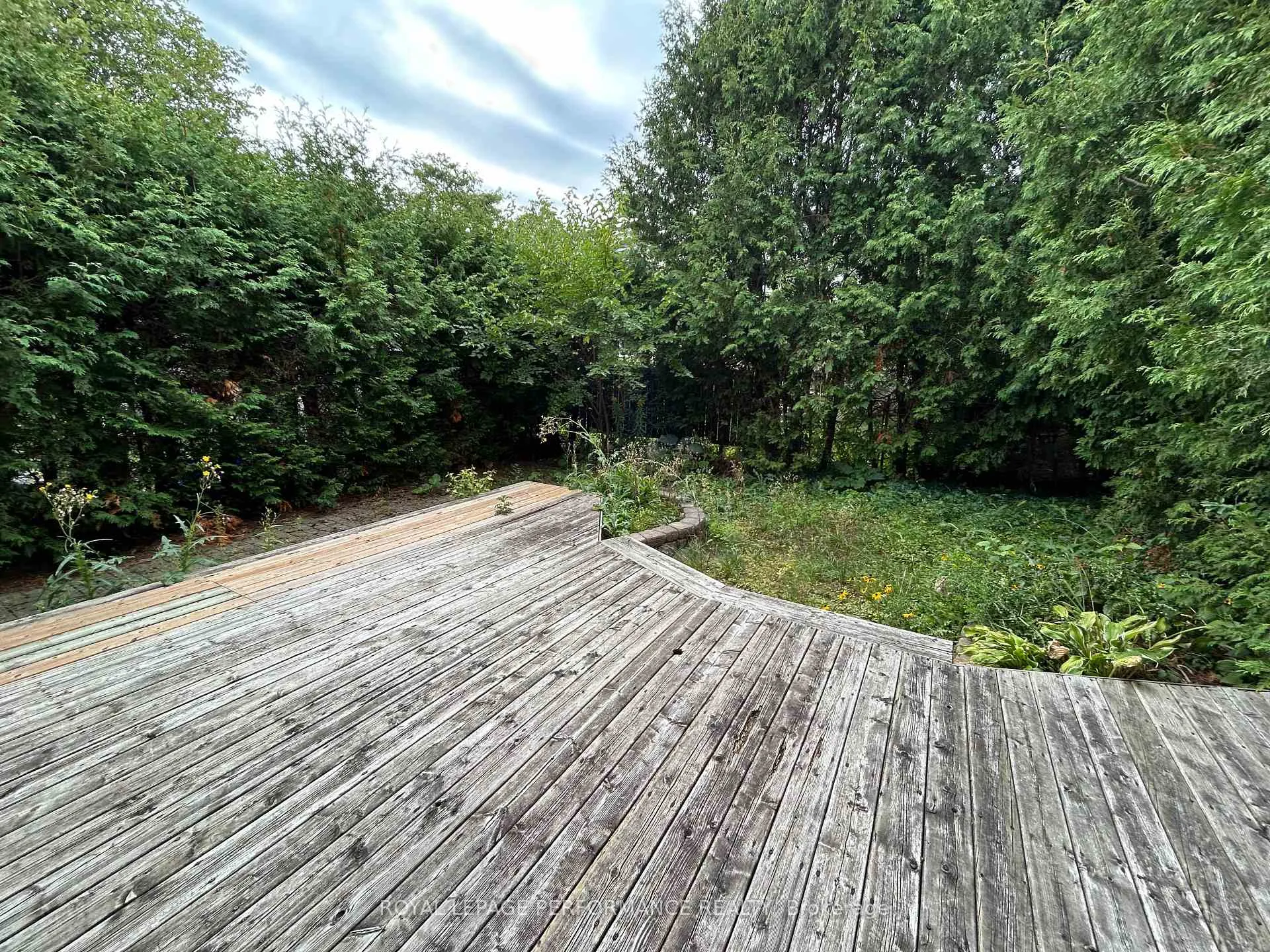 Photo 9 of 461 Princess Louise Drive, Ottawa, Fallingbrook/Ridgemount — HOMEH