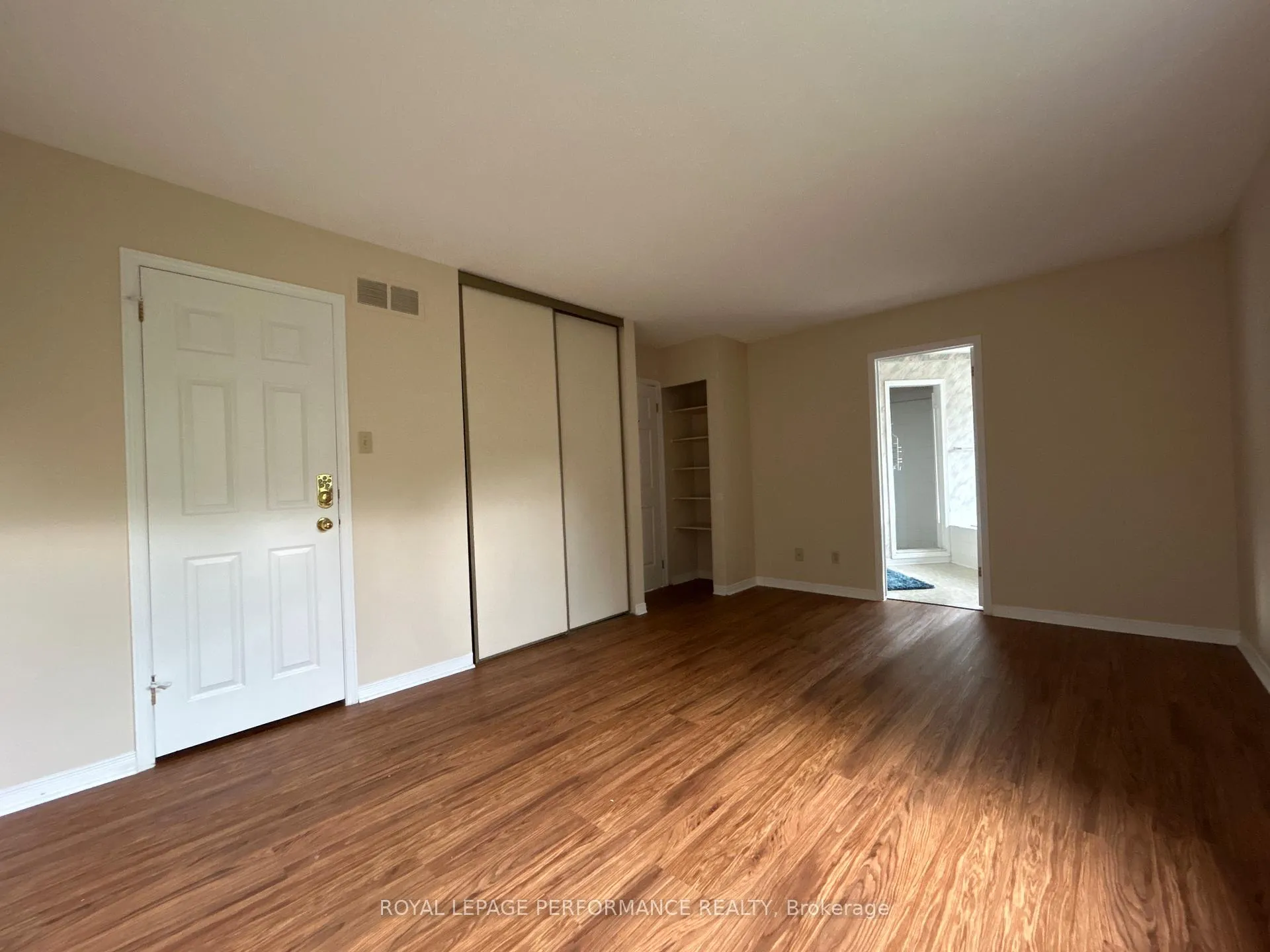 Photo 17 of 461 Princess Louise Drive, Ottawa, Fallingbrook/Ridgemount — HOMEH