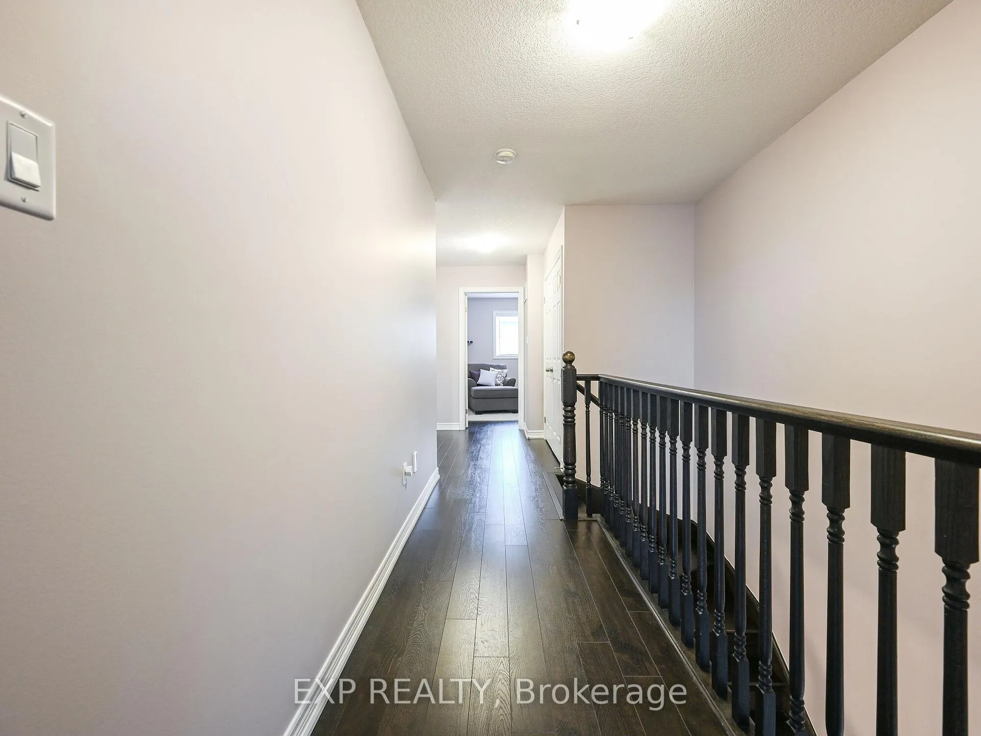 Photo 10 of 153 Gunby Boulevard, Hamilton, Waterdown — HOMEH