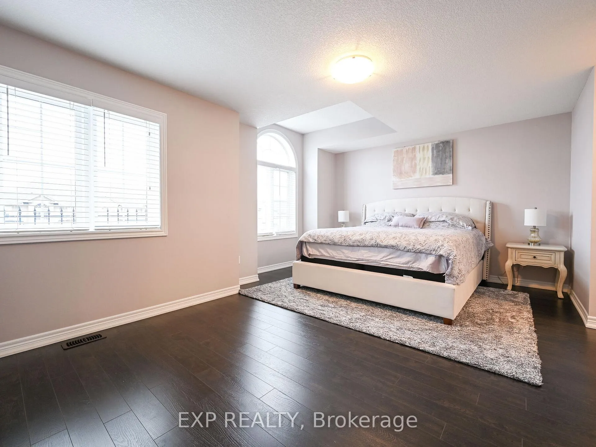 Photo 11 of 153 Gunby Boulevard, Hamilton, Waterdown — HOMEH