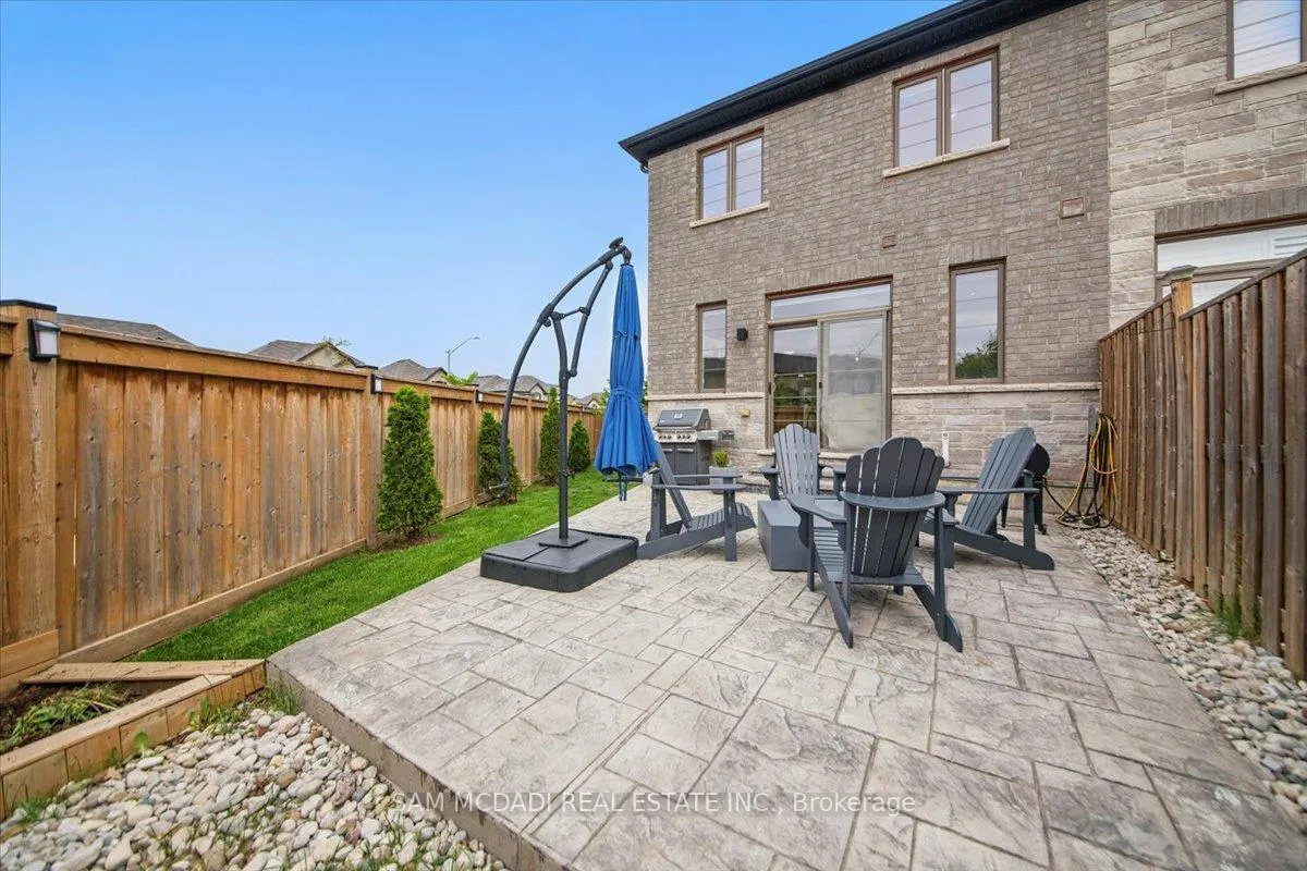Photo 32 of 4 Rouley Lane, Hamilton, Ancaster — HOMEH
