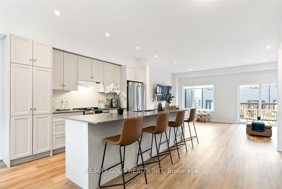 Photo 8 of 46 Capstone Lane, Hamilton, Mountview — HOMEH