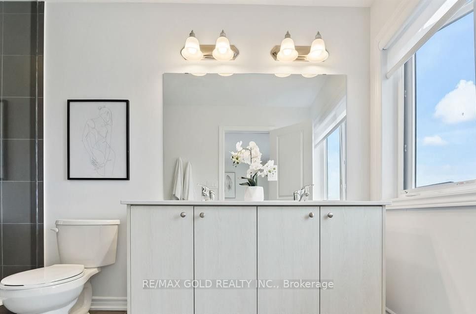 Photo 25 of 46 Capstone Lane, Hamilton, Mountview — HOMEH