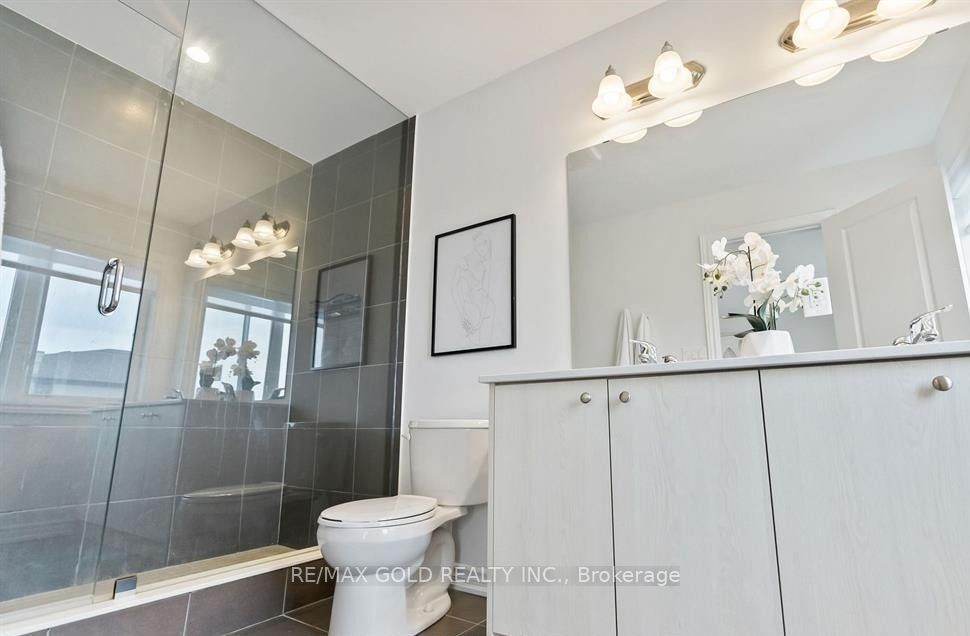 Photo 24 of 46 Capstone Lane, Hamilton, Mountview — HOMEH